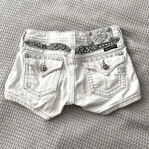 Girls (youth) miss me shorts
